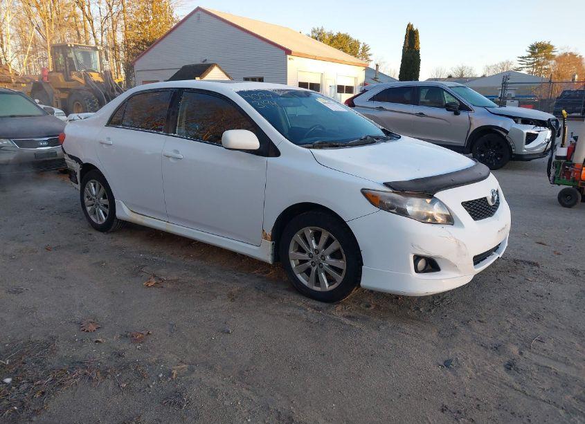 2009 Toyota Corolla S (VIN 2T1BU40E99C022579) main photo