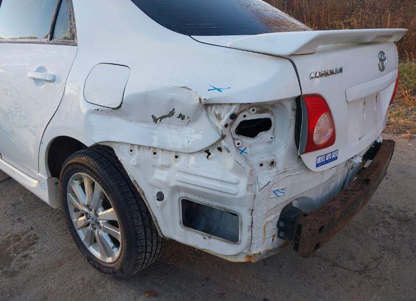 Photo 6 of 2009 Toyota Corolla S (VIN 2T1BU40E99C022579)