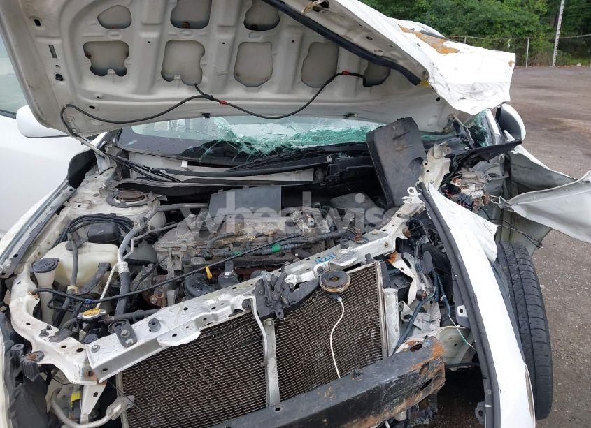 Photo 10 of 2009 Toyota Corolla LE (VIN 2T1BU40E99C097900)