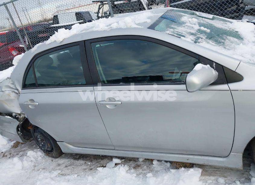 Photo 13 of 2009 Toyota Corolla S (VIN 2T1BU40E99C106210)