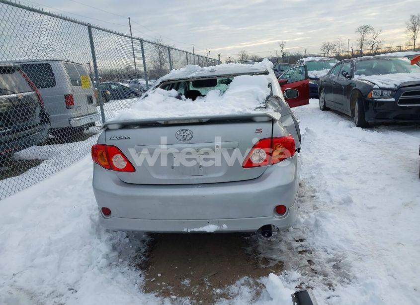 Photo 16 of 2009 Toyota Corolla S (VIN 2T1BU40E99C106210)
