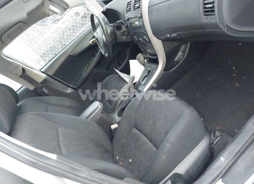 Photo 5 of 2009 Toyota Corolla S (VIN 2T1BU40E99C106210)