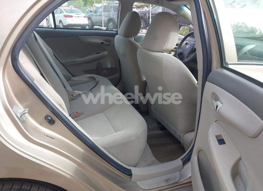 Photo 8 of 2009 Toyota Corolla LE (VIN 2T1BU40E99C122004)