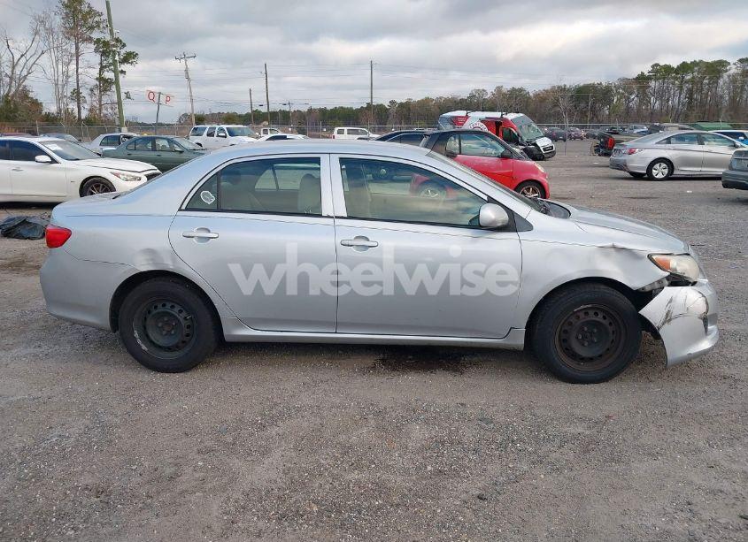 Photo 13 of 2009 Toyota Corolla LE (VIN 2T1BU40E99C161336)