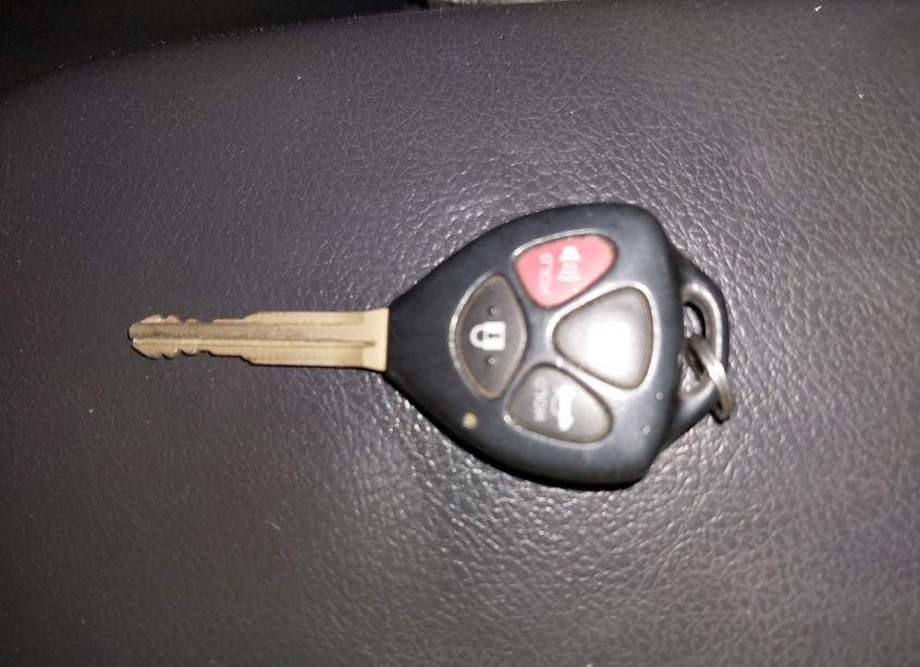 Photo 11 of 2009 Toyota Corolla S (VIN 2T1BU40E99C174233)