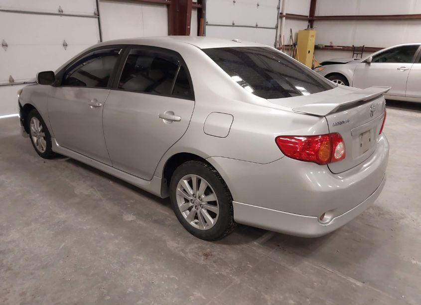 Photo 3 of 2009 Toyota Corolla S (VIN 2T1BU40E99C174233)