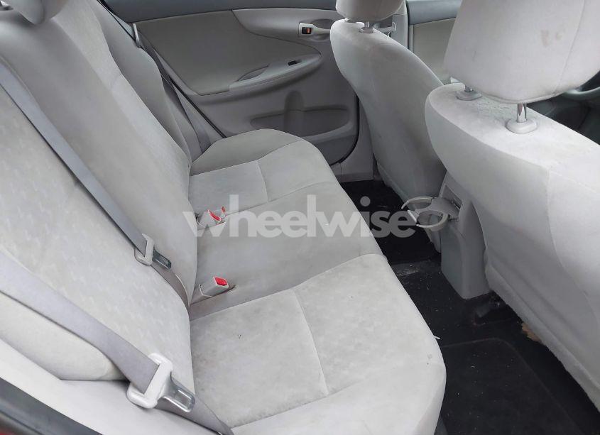 Photo 8 of 2009 Toyota Corolla LE (VIN 2T1BU40E99C177875)