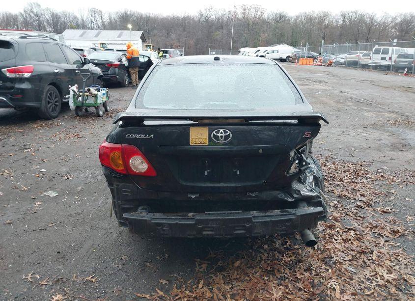 Photo 16 of 2009 Toyota Corolla S (VIN 2T1BU40EX9C016743)