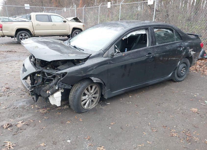 Photo 2 of 2009 Toyota Corolla S (VIN 2T1BU40EX9C016743)