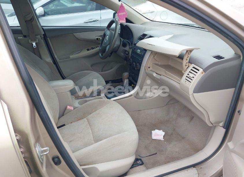 Photo 5 of 2009 Toyota Corolla LE (VIN 2T1BU40EX9C041643)