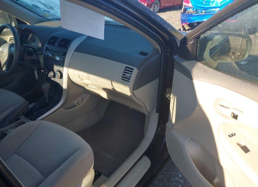 Photo 5 of 2009 Toyota Corolla LE (VIN 2T1BU40EX9C120892)