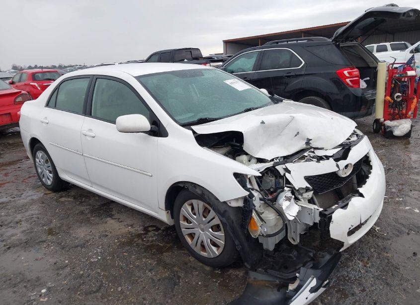 2009 Toyota Corolla XLE (VIN 2T1BU40EX9C128457) main photo