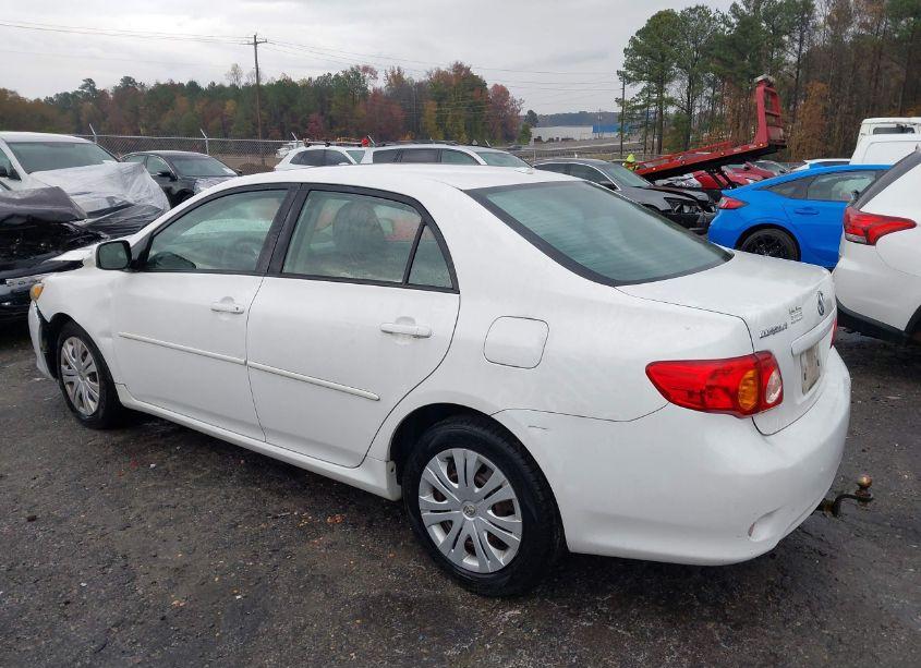 Photo 3 of 2009 Toyota Corolla XLE (VIN 2T1BU40EX9C128457)