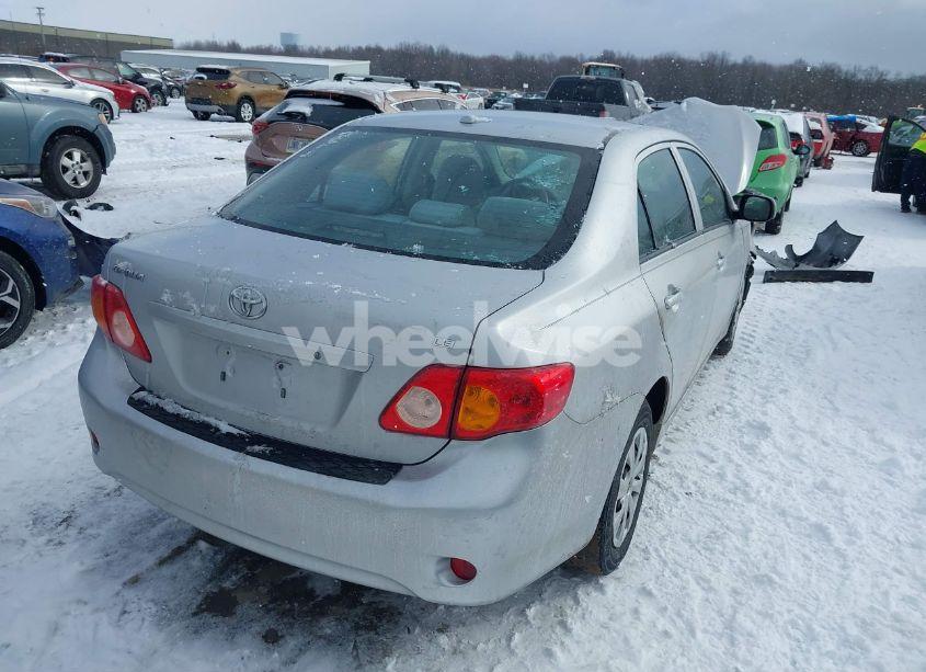 Photo 4 of 2010 Toyota Corolla LE (VIN 2T1BU4EE0AC282639)