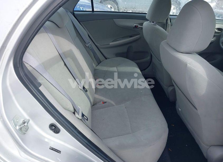 Photo 8 of 2010 Toyota Corolla LE (VIN 2T1BU4EE0AC282639)