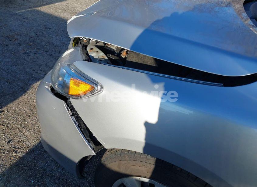 Photo 6 of 2010 Toyota Corolla LE (VIN 2T1BU4EE0AC316269)