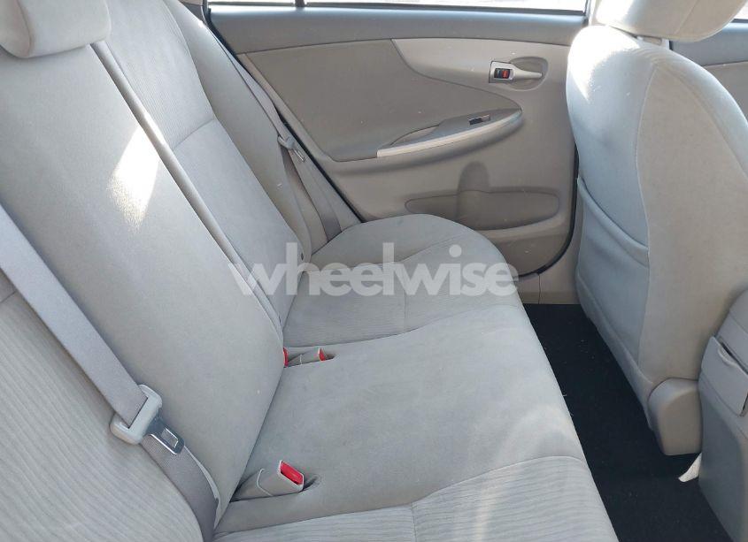 Photo 8 of 2010 Toyota Corolla LE (VIN 2T1BU4EE0AC316269)