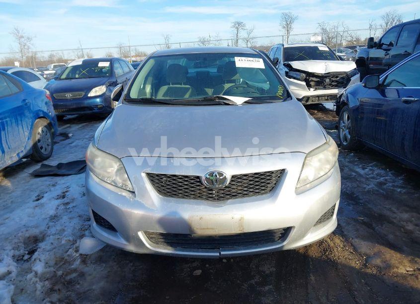 Photo 11 of 2010 Toyota Corolla LE (VIN 2T1BU4EE0AC338255)