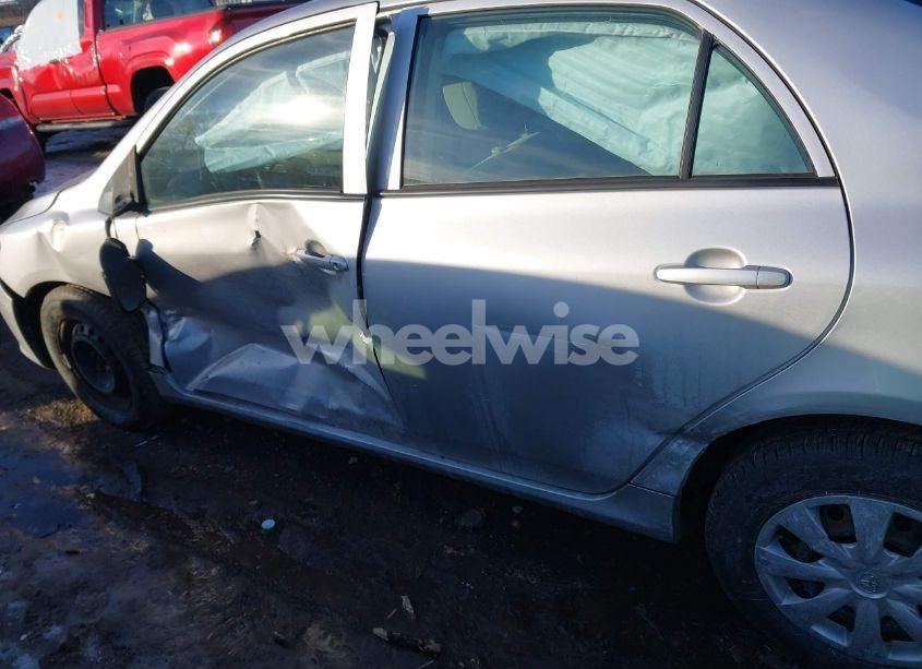 Photo 6 of 2010 Toyota Corolla LE (VIN 2T1BU4EE0AC338255)