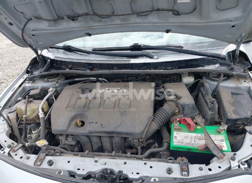 Photo 10 of 2010 Toyota Corolla S (VIN 2T1BU4EE0AC394163)