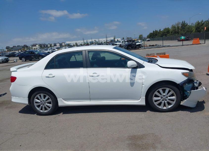 Photo 13 of 2010 Toyota Corolla S (VIN 2T1BU4EE0AC412693)