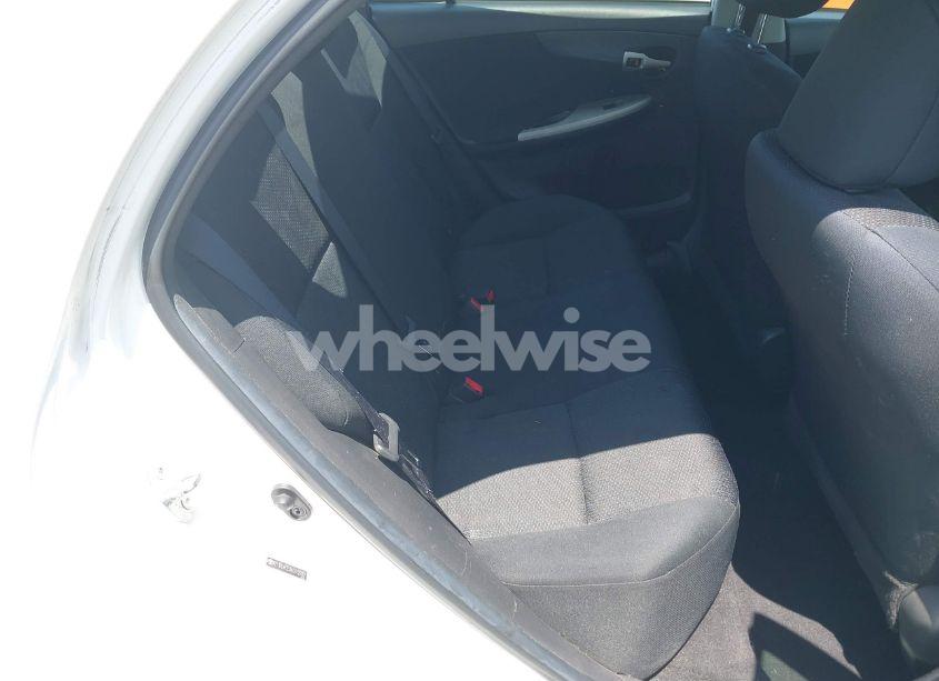 Photo 8 of 2010 Toyota Corolla S (VIN 2T1BU4EE0AC412693)