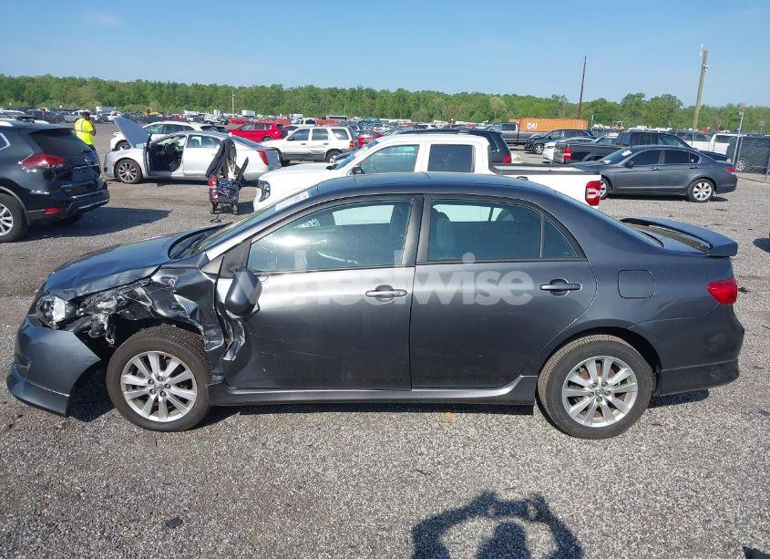 Photo 15 of 2010 Toyota Corolla S (VIN 2T1BU4EE0AC423869)
