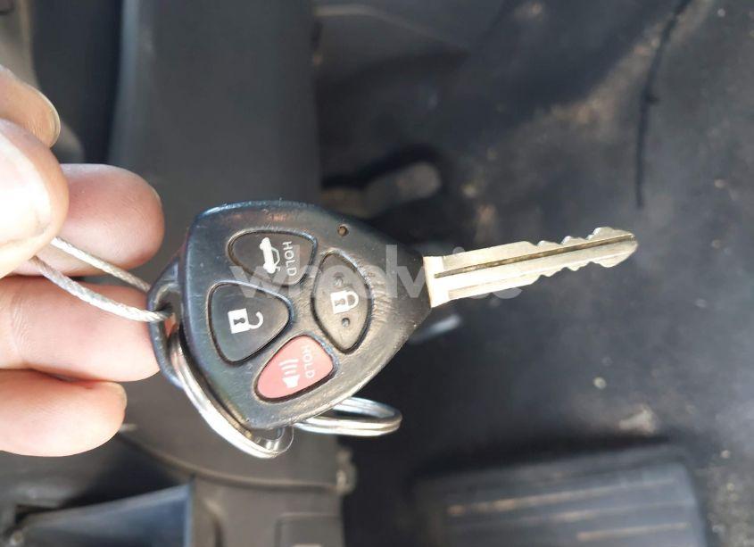 Photo 11 of 2010 Toyota Corolla S (VIN 2T1BU4EE0AC443930)