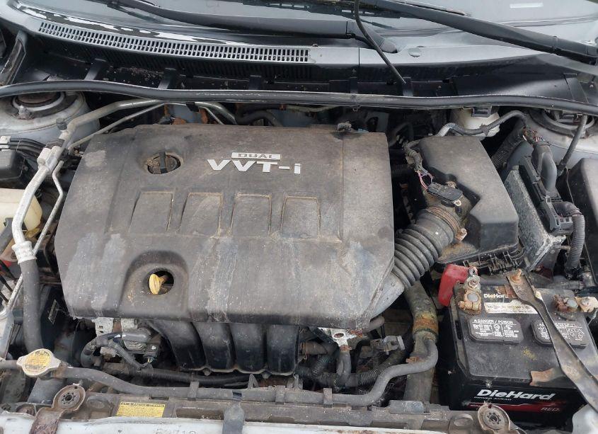 Photo 10 of 2010 Toyota Corolla LE (VIN 2T1BU4EE0AC471212)