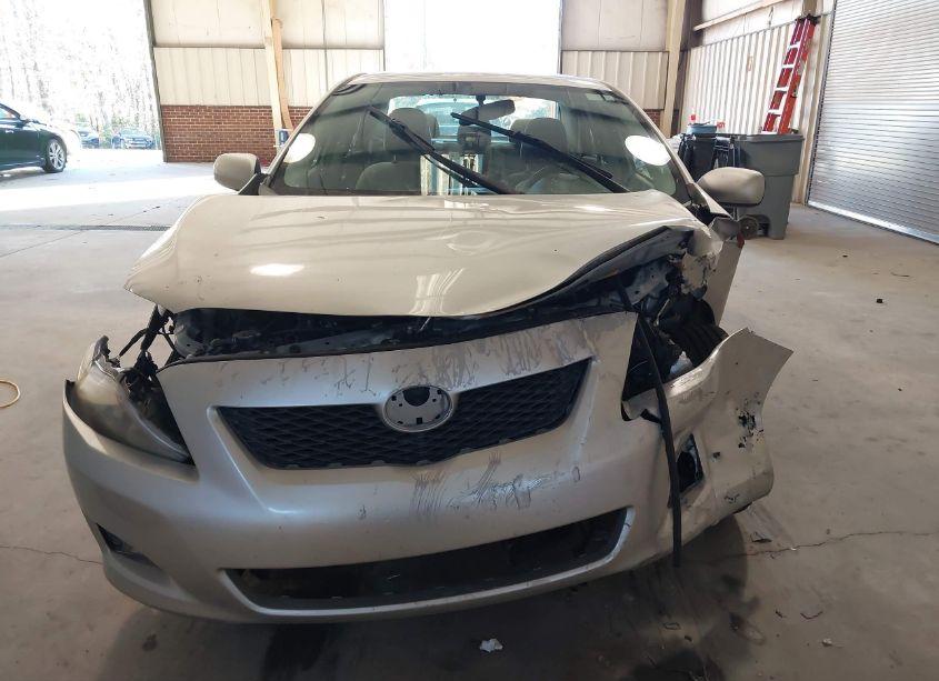 Photo 12 of 2010 Toyota Corolla LE (VIN 2T1BU4EE0AC473235)