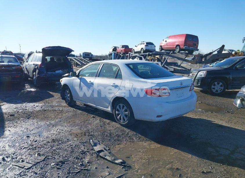 Photo 3 of 2011 Toyota Corolla LE (VIN 2T1BU4EE0BC554866)