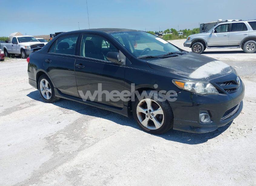 2011 Toyota Corolla S (VIN 2T1BU4EE0BC556939) main photo