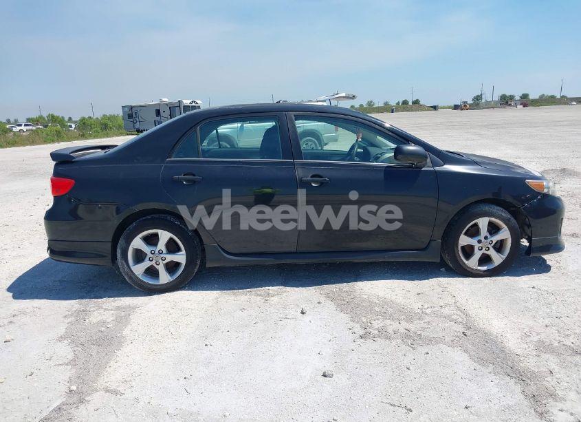 Photo 14 of 2011 Toyota Corolla S (VIN 2T1BU4EE0BC556939)