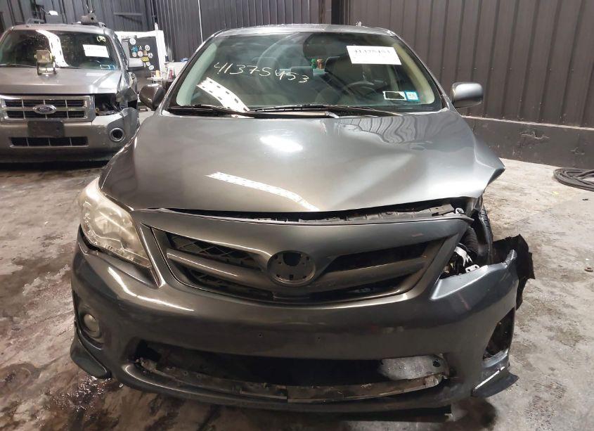 Photo 12 of 2011 Toyota Corolla LE (VIN 2T1BU4EE0BC559744)