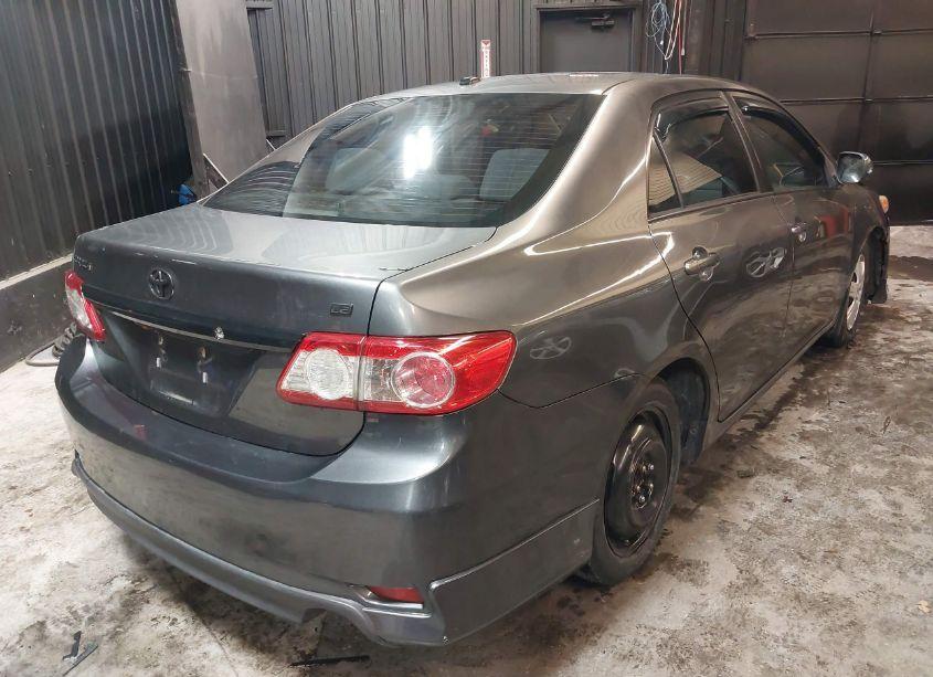 Photo 4 of 2011 Toyota Corolla LE (VIN 2T1BU4EE0BC559744)
