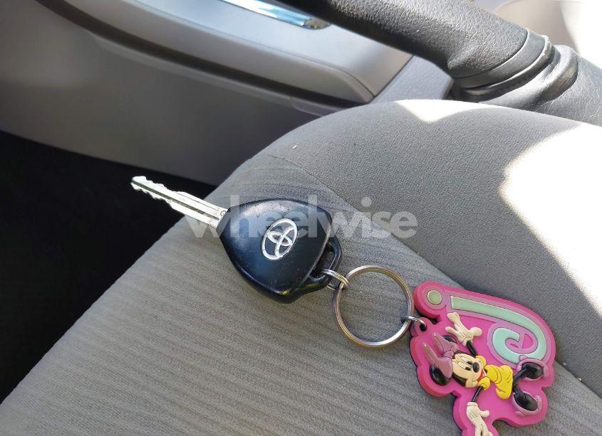 Photo 11 of 2011 Toyota Corolla LE (VIN 2T1BU4EE0BC579055)