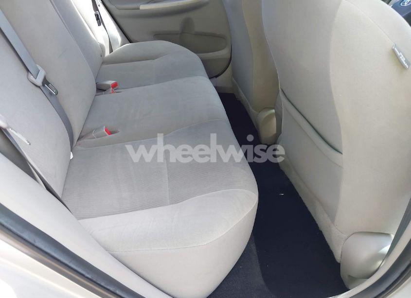 Photo 8 of 2011 Toyota Corolla LE (VIN 2T1BU4EE0BC579055)