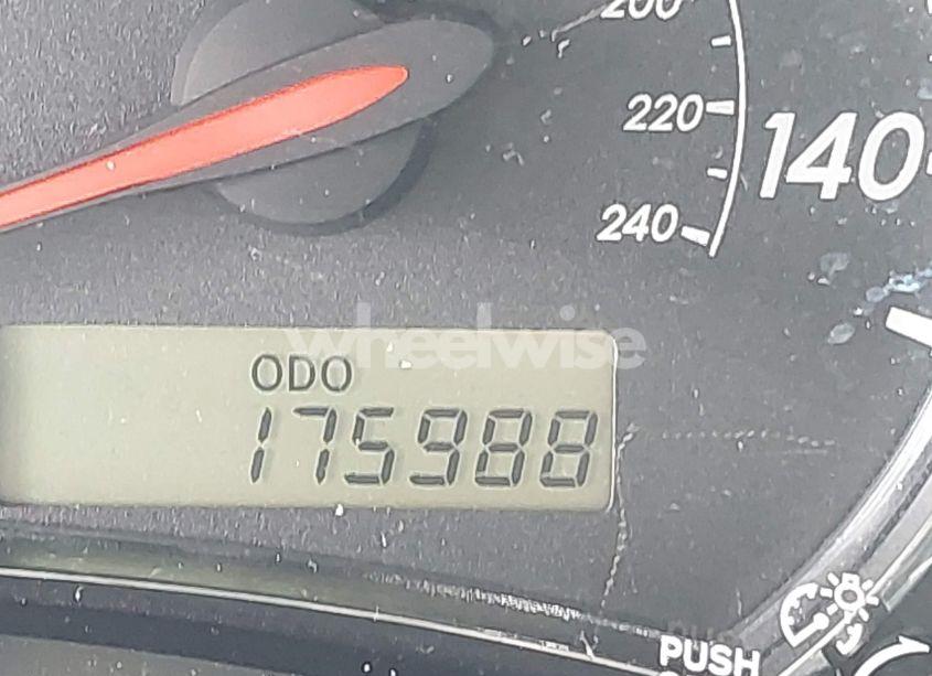 Photo 16 of 2011 Toyota Corolla S (VIN 2T1BU4EE0BC631610)