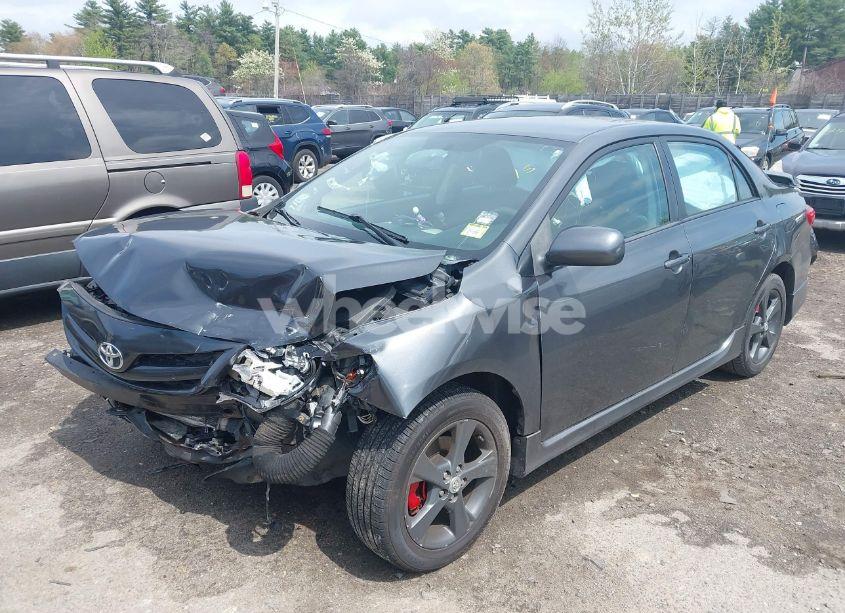 Photo 2 of 2011 Toyota Corolla S (VIN 2T1BU4EE0BC631610)