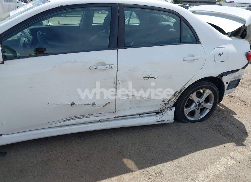 Photo 6 of 2011 Toyota Corolla S (VIN 2T1BU4EE0BC631879)