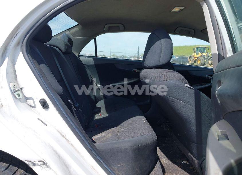 Photo 8 of 2011 Toyota Corolla S (VIN 2T1BU4EE0BC631879)