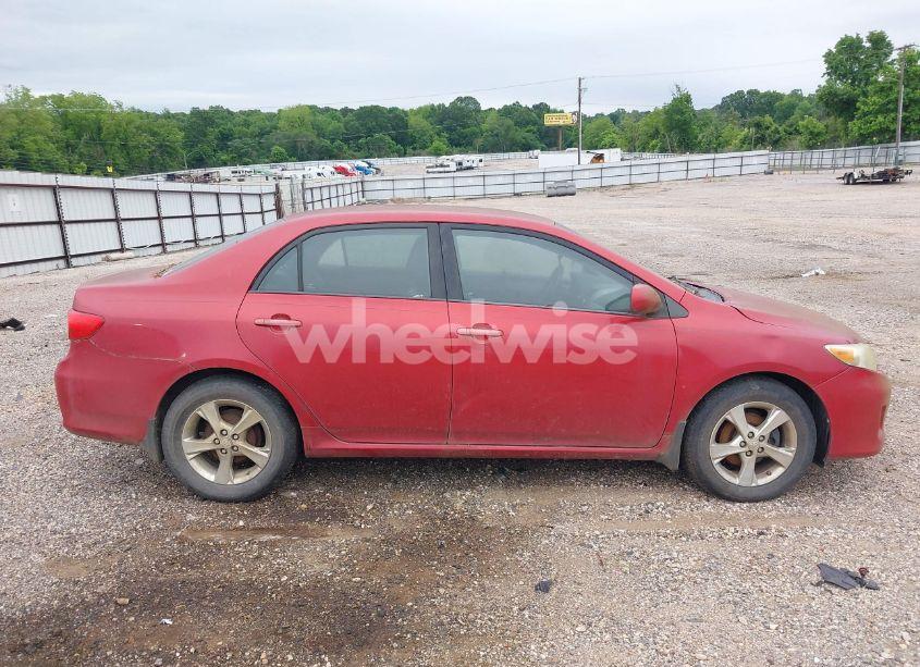 Photo 15 of 2011 Toyota Corolla LE (VIN 2T1BU4EE0BC652697)