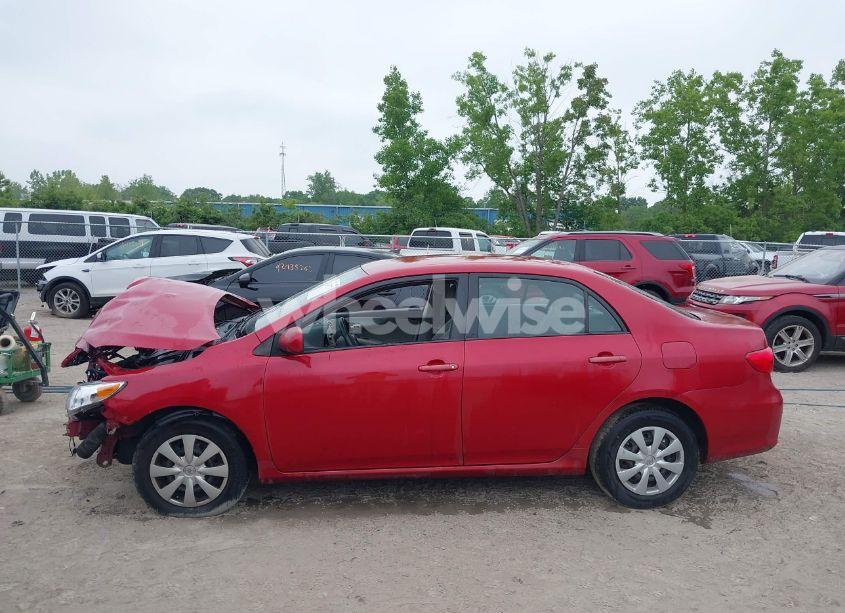 Photo 15 of 2011 Toyota Corolla LE (VIN 2T1BU4EE0BC654434)