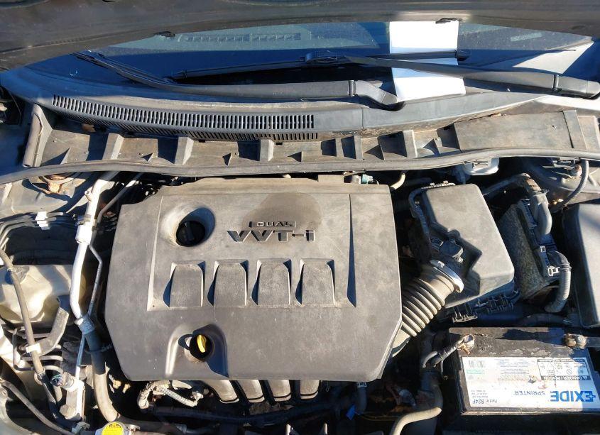 Photo 10 of 2011 Toyota Corolla LE (VIN 2T1BU4EE0BC668446)