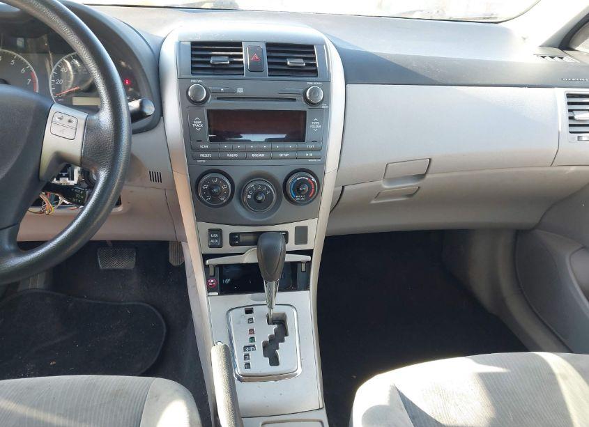 Photo 21 of 2011 Toyota Corolla LE (VIN 2T1BU4EE0BC668446)