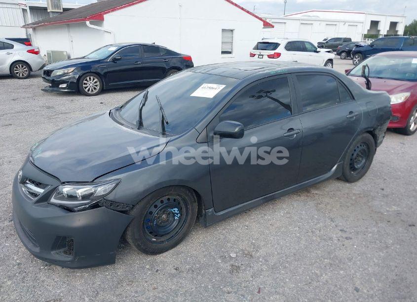 Photo 2 of 2011 Toyota Corolla S (VIN 2T1BU4EE0BC671623)