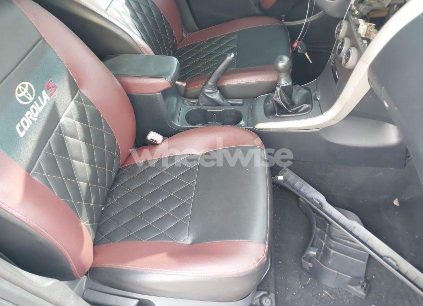 Photo 5 of 2011 Toyota Corolla S (VIN 2T1BU4EE0BC671623)