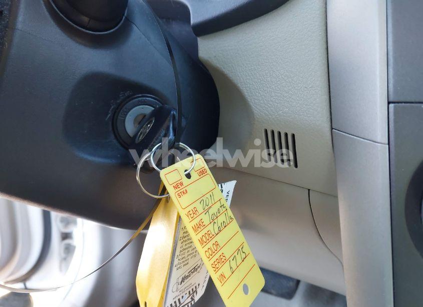 Photo 11 of 2011 Toyota Corolla LE (VIN 2T1BU4EE0BC676725)