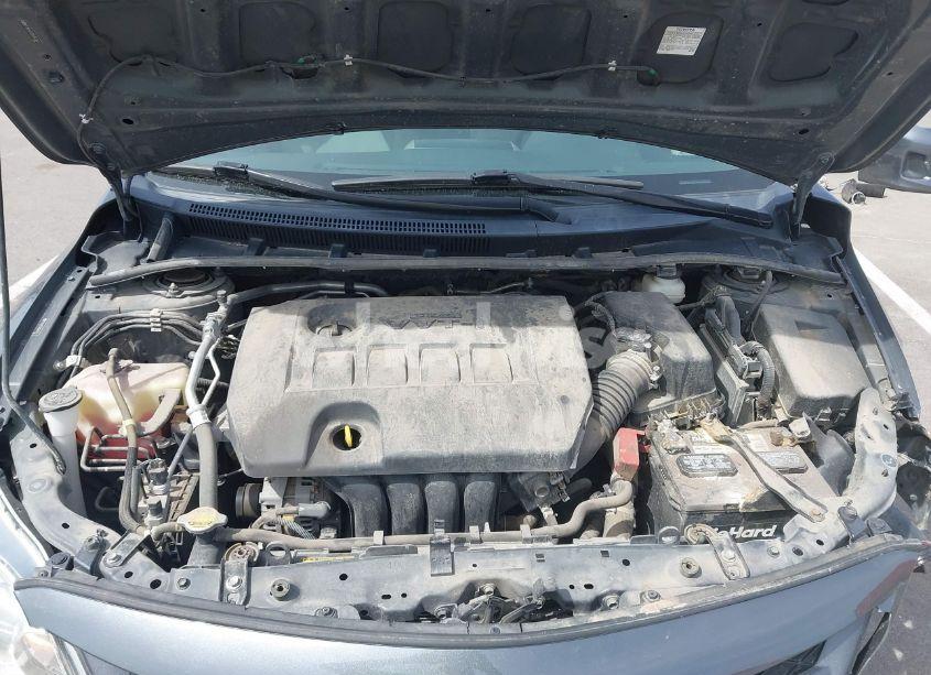 Photo 10 of 2011 Toyota Corolla LE (VIN 2T1BU4EE0BC687353)