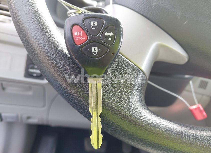 Photo 11 of 2011 Toyota Corolla LE (VIN 2T1BU4EE0BC687353)